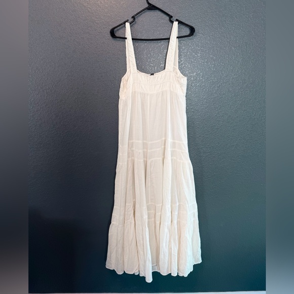 J. Crew Airy Tiered Maxi Dress - NWT - Cream - S - Picture 4 of 5
